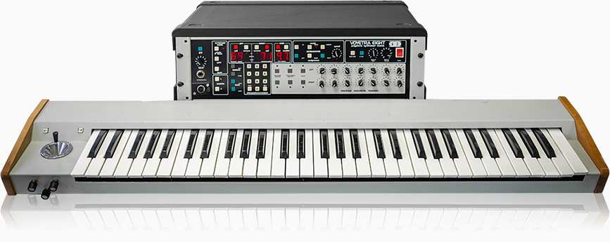 UVI PX V8 | Voyetra 8 and keyboard